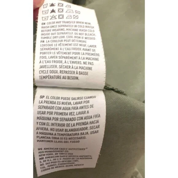 American Eagle Outfitters Boyfriend Fit Button Up Shirt Medium Green Long Sleeve - Picture 8 of 11